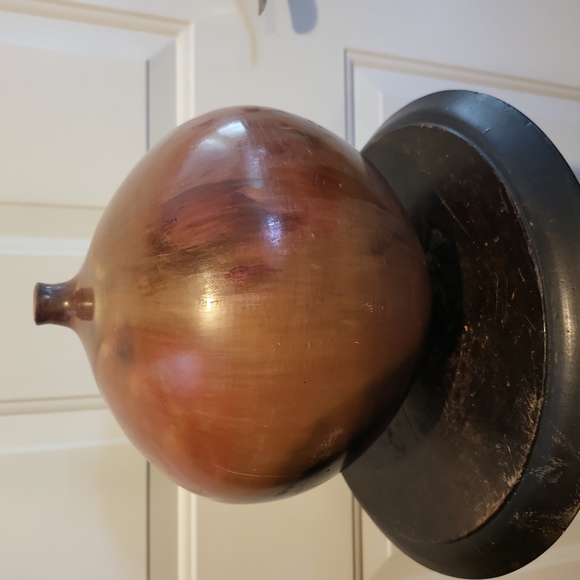 BEAUTIFUL Burnished Hand Thrown Pottery Vase - Picture 2 of 11
